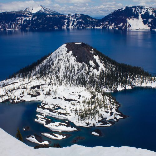 Mag Hung, Crater Lake
